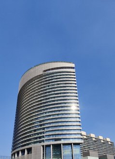 Robert - Male escort in Dubai Photo 2 of 2