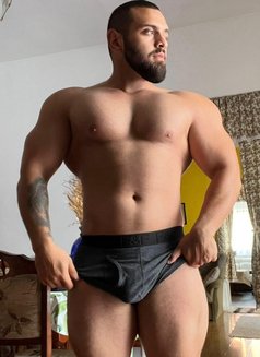 Robert Xxl - Acompañantes masculino in Manila Photo 2 of 6