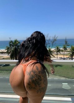 Roberta Brasileira - puta in Lisbon Photo 9 of 11