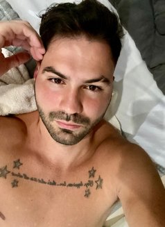 Roberto - Acompañantes masculino in Manila Photo 8 of 10