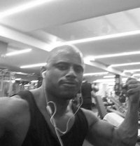 Roberto White - Acompañantes masculino in Prague (Praha) Photo 2 of 6