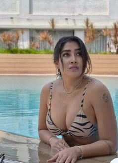 Robi Khan - escort agency in Lahore Photo 3 of 3