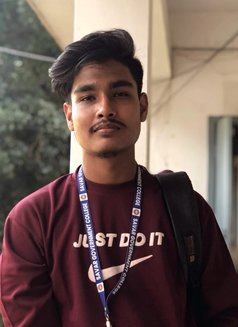 Robin - Acompañantes masculino in Dhaka Photo 1 of 1