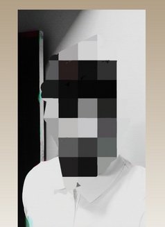 Robin Da Silva - Male escort in Amritsar Photo 2 of 11