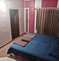 Robin - Acompañantes masculino in Kochi