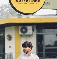 Robin - Male escort in Chandigarh