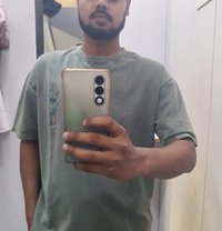 Robin - Male escort in New Delhi