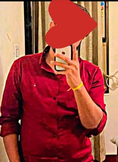 Robin Sharma - Male escort in Jaipur Photo 1 of 3