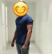 Robin (jaffna ,wellawatta ,bampalapitiya - Male escort in Colombo