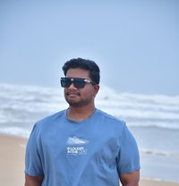Robinhood massage therapist - Male escort agency in Candolim, Goa