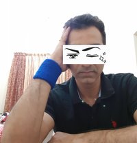 Robinromantic - Acompañantes masculino in Mumbai