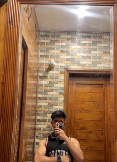 Rocco - Male escort in Chandigarh Photo 6 of 6