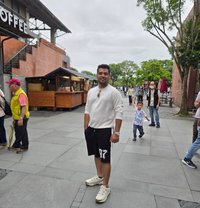 Rocco - Male escort in Muscat