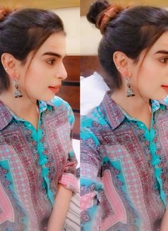 Rochelle fullservice available cam ava - Transsexual escort in Colombo Photo 14 of 16