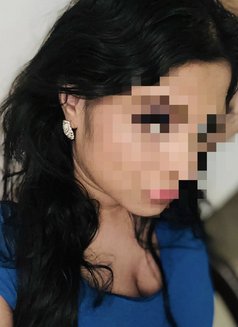 Rochelle - escort in Colombo Photo 2 of 2