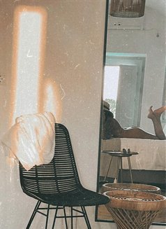 Rochelle - escort in Toronto Photo 5 of 6