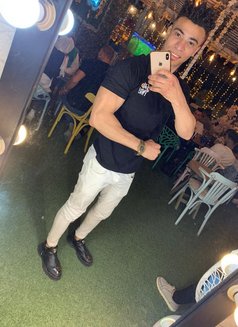 Rock - Male escort in Cairo Photo 4 of 23