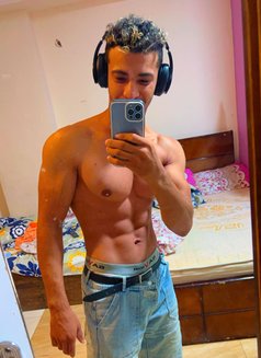 Rock - Male escort in Cairo Photo 5 of 23