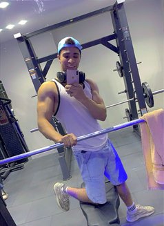 Rock - Male escort in Cairo Photo 15 of 23