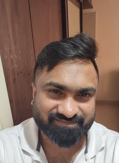 Rock Hard Shig - masseur in Bangalore Photo 2 of 2