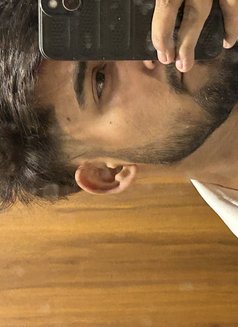 Armaan Singh Noida - Male escort in Noida Photo 8 of 8