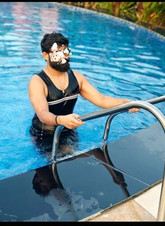 Rockey Player - Male escort in New Delhi Photo 5 of 5