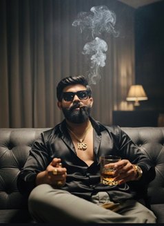 Rockey Player - Male escort in New Delhi Photo 12 of 12