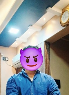 Rockey the Masseur - Acompañantes masculino in Mumbai Photo 5 of 12