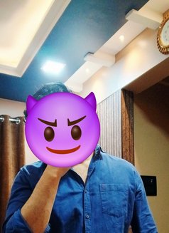 Rockey the Masseur - Acompañantes masculino in Mumbai Photo 6 of 12