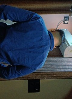 Rockey the Masseur - Acompañantes masculino in Mumbai Photo 12 of 12