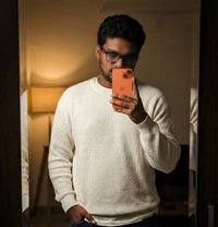 Rocking Hard Sex for Females and Cpl - Male escort in Bangalore
