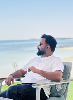 Rockky - Male adult performer in Dubai Photo 1 of 2