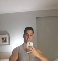 Rocko 22cm - Male escort in Dubai