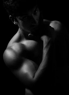 Ramit independently exploring casual - Male adult performer in New Delhi Photo 1 of 1