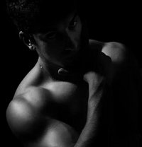 Ramit independently exploring casual - Male adult performer in New Delhi
