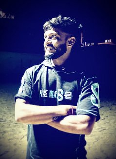 Rocky 18 - Male escort in Mumbai Photo 1 of 5