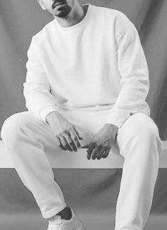 ROCKY - Male escort in Al Manama Photo 1 of 3