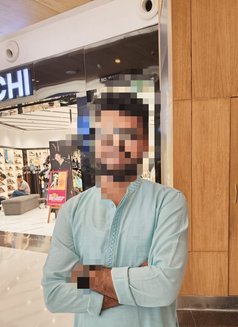 Rocky - Male escort in Kolkata Photo 2 of 3