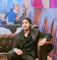 Rocky - Male escort in New Delhi