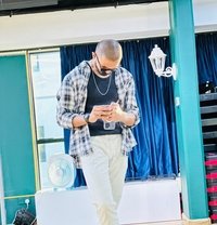 ROCKY HANDSOME - Male escort in Mumbai