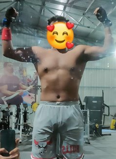 Rony - Male escort in Bangalore Photo 2 of 7
