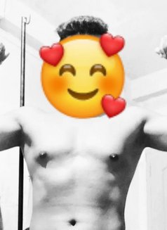 Rony - Male escort in Bangalore Photo 7 of 7