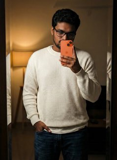 Rocky - Acompañantes masculino in Bangalore Photo 2 of 3