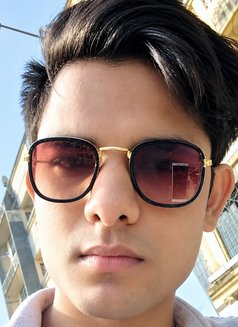 Rocky - Acompañantes masculino in Bangalore Photo 1 of 4