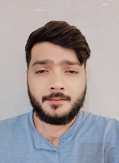 Rocky - Male escort in Dubai Photo 1 of 1