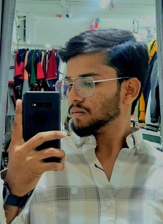 Rocky - Male escort in Hyderabad Photo 1 of 10