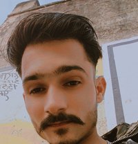 Rocky - masseur in Jaipur