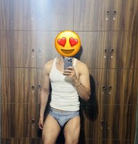 Rocky - Acompañantes masculino in Gurgaon