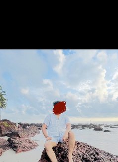 Rocky - Male escort in New Delhi Photo 3 of 3