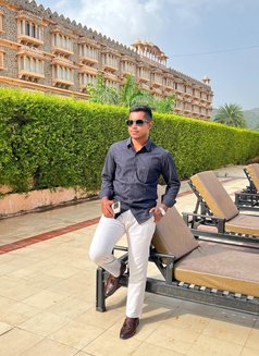 Rocky - Male escort in New Delhi Photo 2 of 3